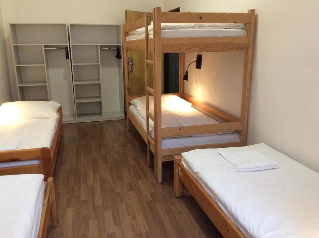 Travellers Hostel Praha Szoba fotó