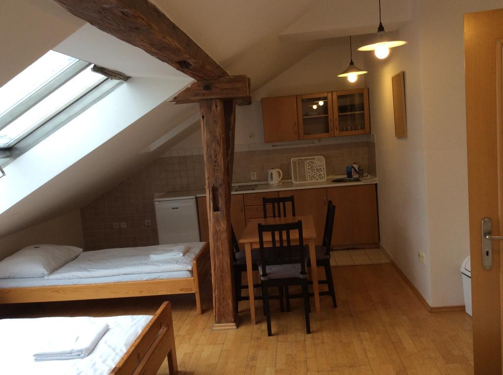 Travellers Hostel Praha Szoba fotó