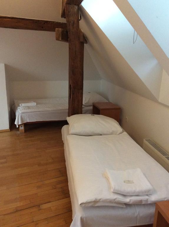 Travellers Hostel Praha Szoba fotó