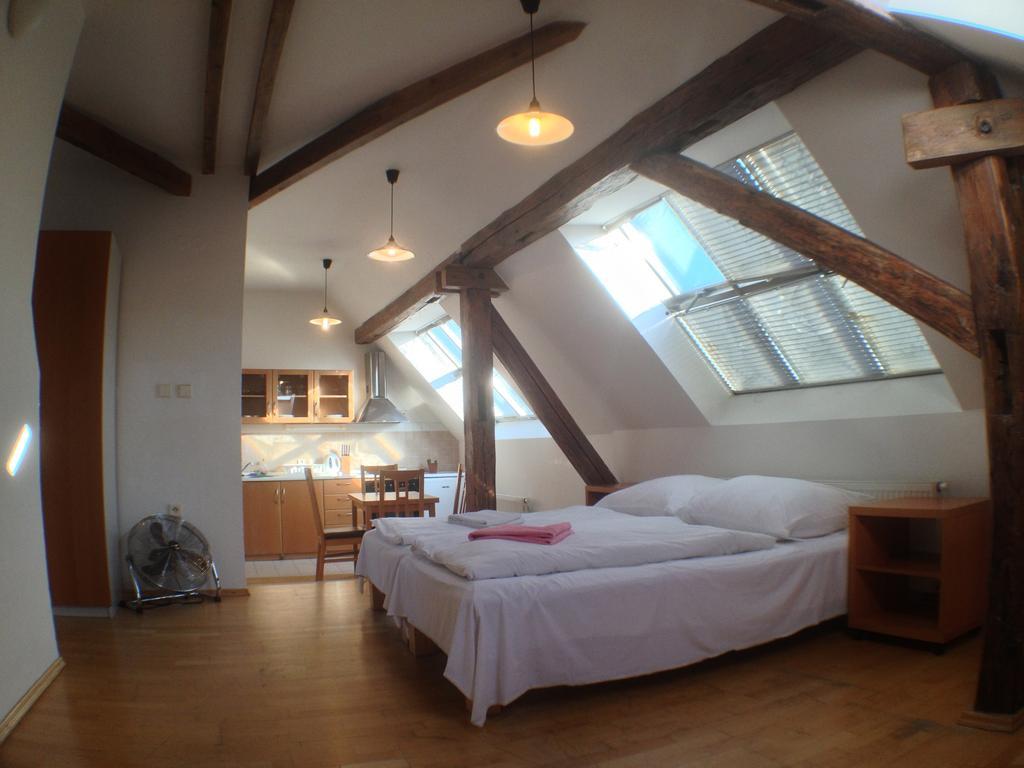 Travellers Hostel Praha Szoba fotó
