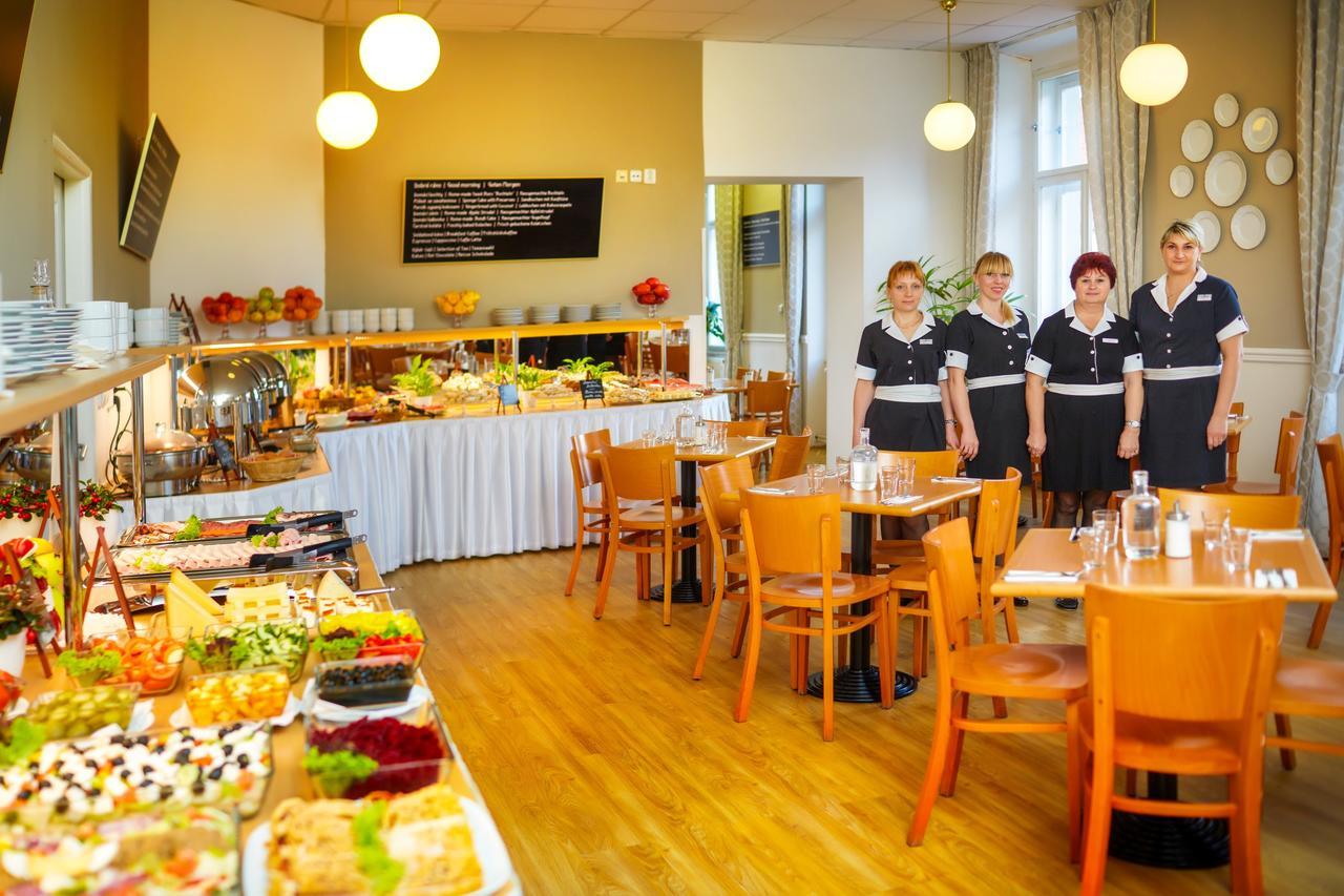 Travellers Hostel Praha Kültér fotó
